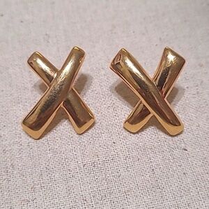 Monet Shiny Gold X Earrings